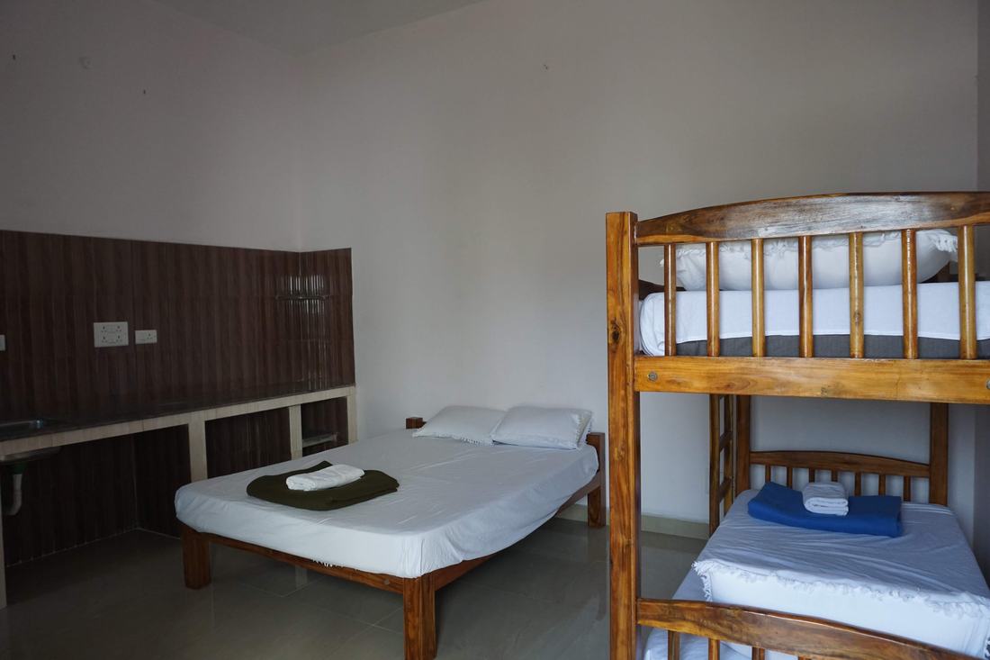 Jala room G2, Art Le Cafe Auroville — bunk beds and double bed